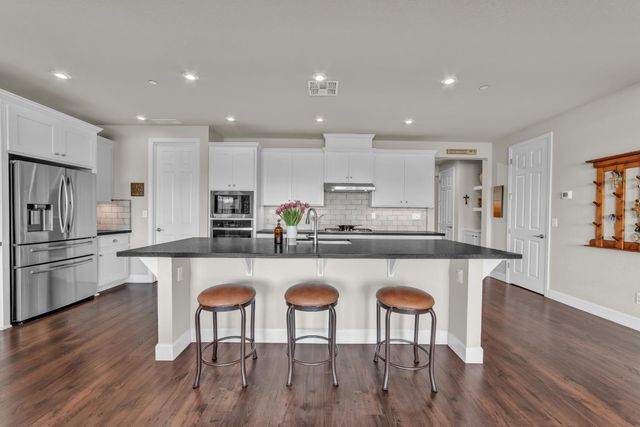 4544 Stone Ranch Dr, Folsom, CA 95630