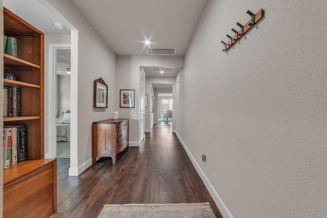 4544 Stone Ranch Dr, Folsom, CA 95630