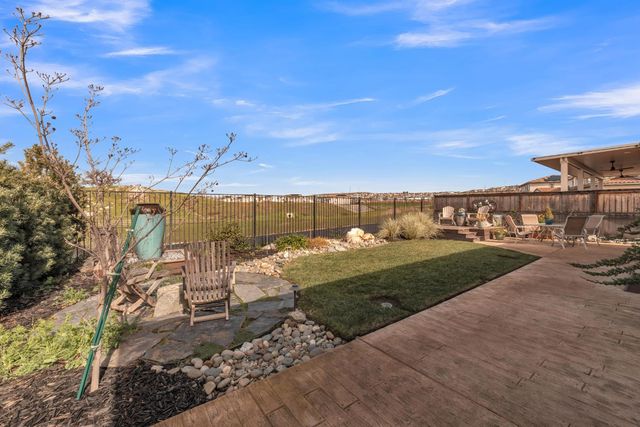 4544 Stone Ranch Dr, Folsom, CA 95630