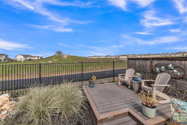 4544 Stone Ranch Dr, Folsom, CA 95630