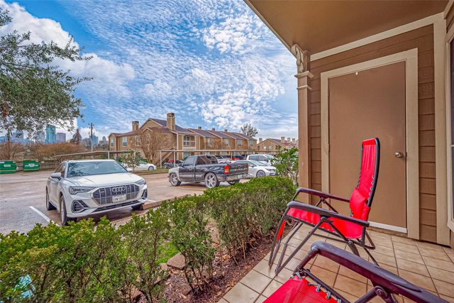 1860 White Oak Drive 375, Houston, TX 77009