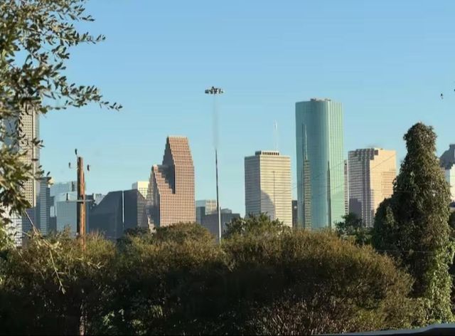 1860 White Oak Drive 375, Houston, TX 77009