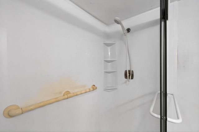 1009 Hythe A, Boca Raton, FL 33434