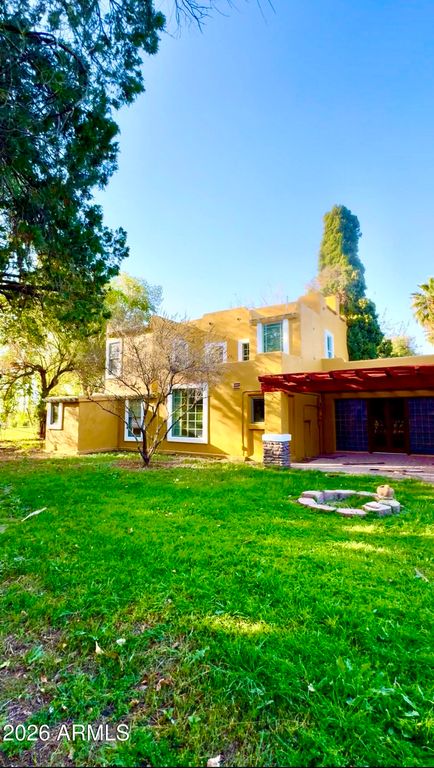 333 E CARTER Road, Phoenix, AZ 85042