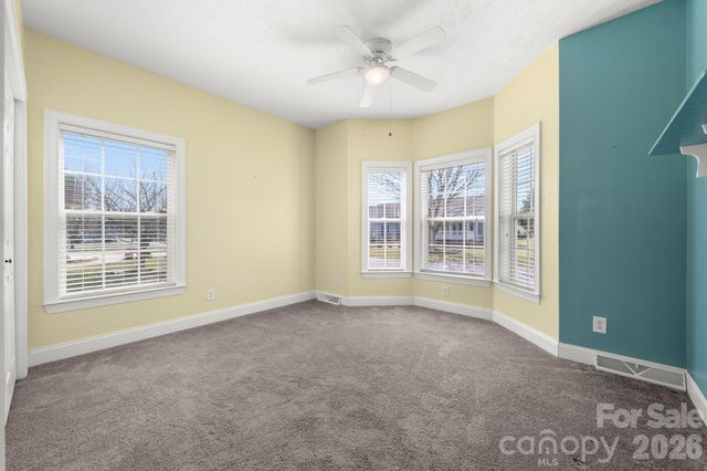 403 Sassafras Drive, Hendersonville, NC 28739