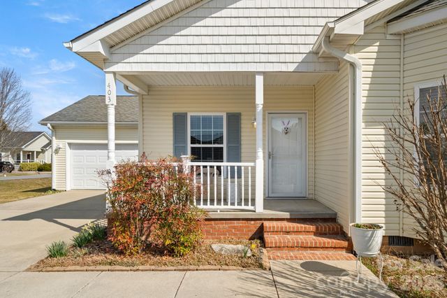 403 Sassafras Drive, Hendersonville, NC 28739