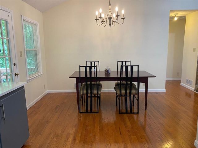 1326 Williamsburg Lane, Norcross, GA 30093