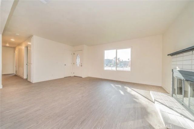 9825 Chantry Avenue, Fontana, CA 92335