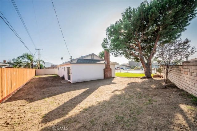 9825 Chantry Avenue, Fontana, CA 92335