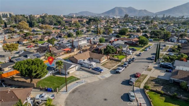 9825 Chantry Avenue, Fontana, CA 92335