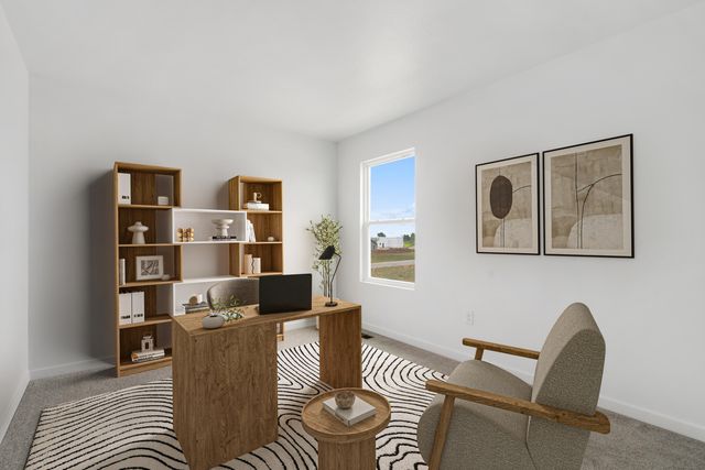 1750 N Boxwood Drive, Brookline, MO 65619