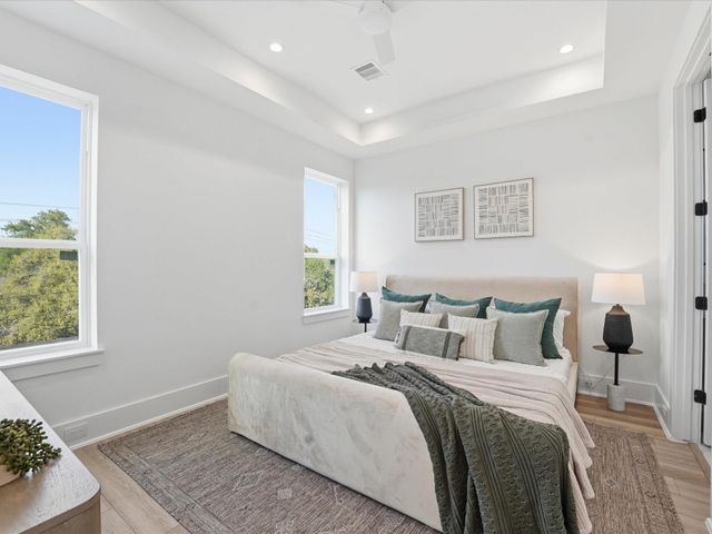 1513 Mckee Street, Houston, TX 77009