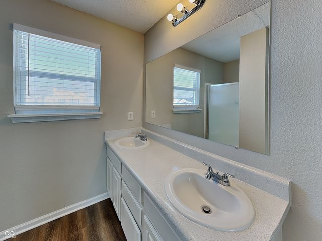 4139 Canapple Drive, Indianapolis, IN 46235