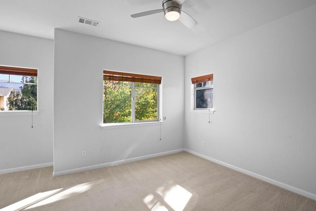 1106 SE Catherine Way, Grants Pass, OR 97526