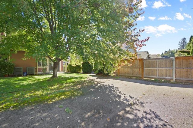 1106 SE Catherine Way, Grants Pass, OR 97526