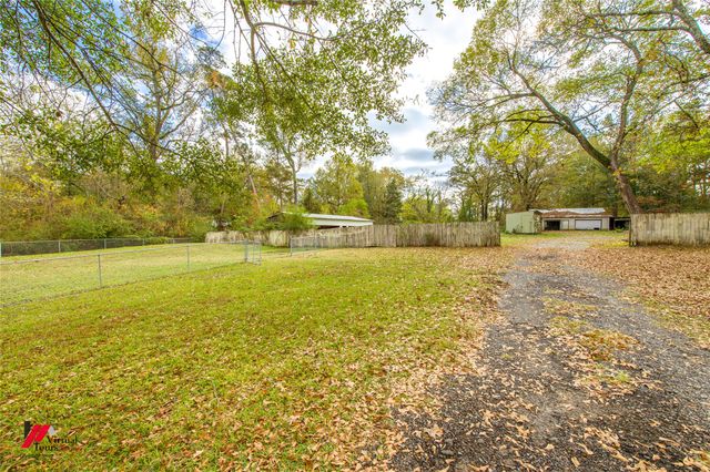 337 Flournoy Lucas Road, Shreveport, LA 71106