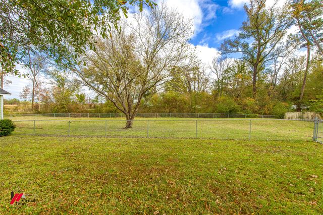 337 Flournoy Lucas Road, Shreveport, LA 71106