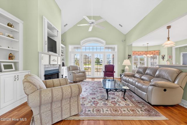 1126 N Middleton Drive NW, Calabash, NC 28467