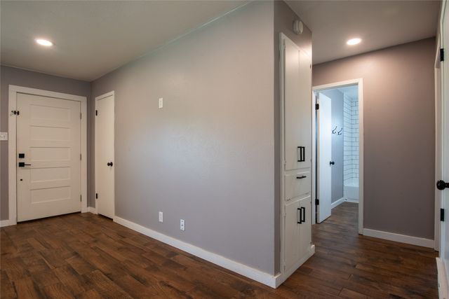 1117 Ross Lane, Granbury, TX 76048