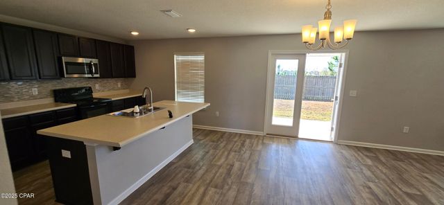 7117 Shimano Way, Panama City, FL 32404