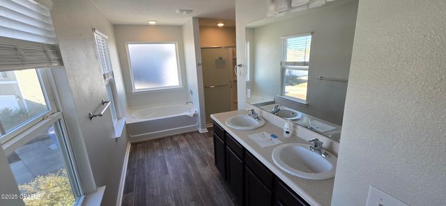 7117 Shimano Way, Panama City, FL 32404