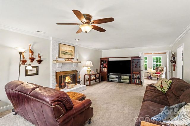 13333 Kintyre Court, Matthews, NC 28105