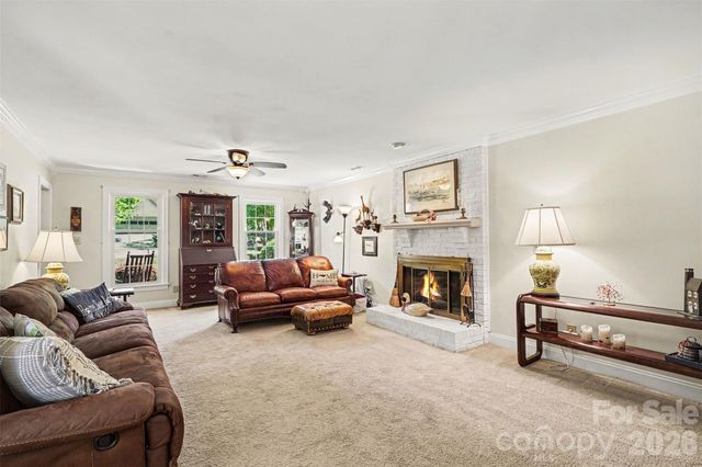 13333 Kintyre Court, Matthews, NC 28105
