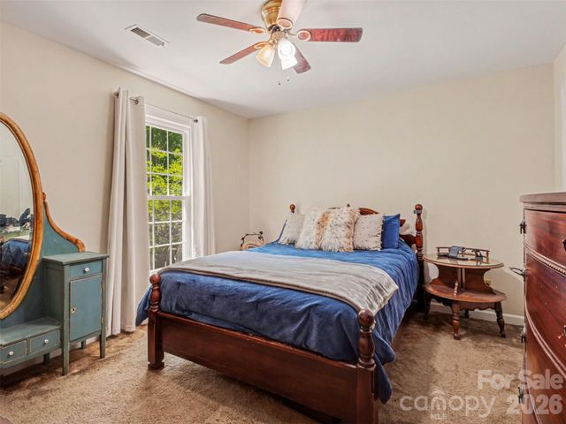 13333 Kintyre Court, Matthews, NC 28105