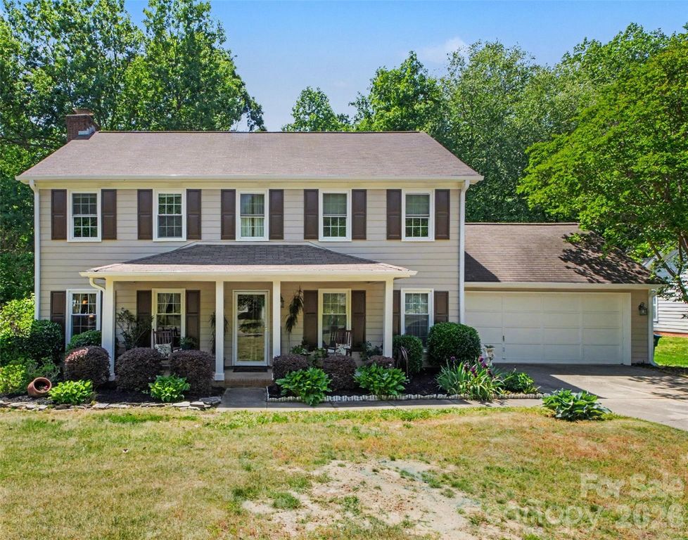 13333 Kintyre Court, Matthews, NC 28105