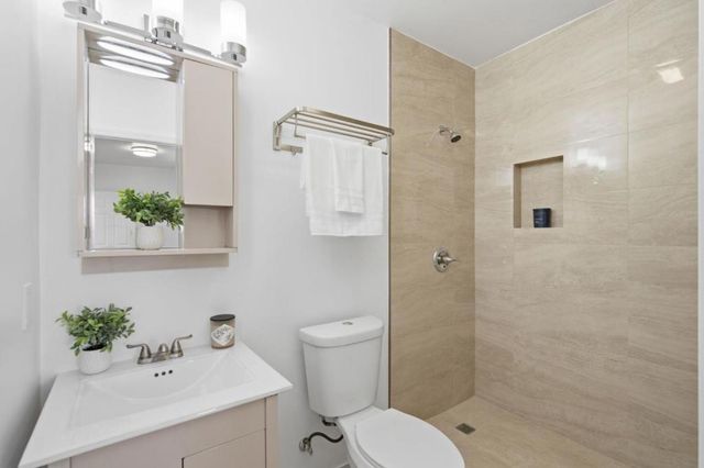 152 W Moltke Street, Daly City, CA 94014