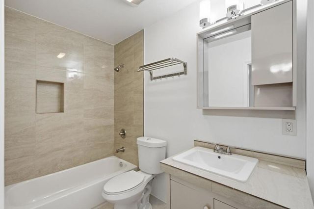 152 W Moltke Street, Daly City, CA 94014