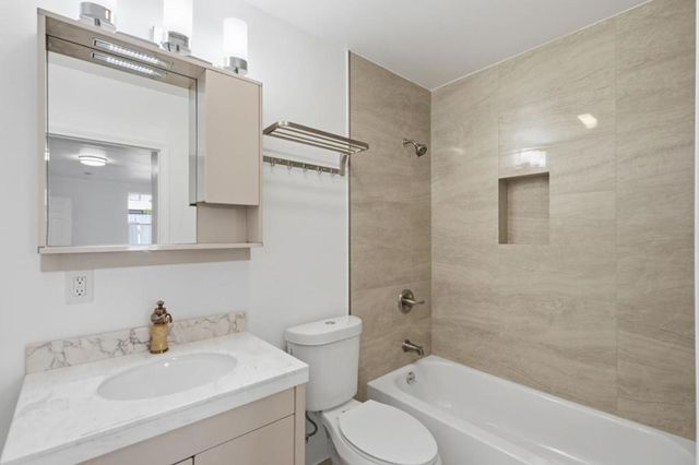 152 W Moltke Street, Daly City, CA 94014