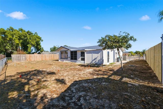 10521 OAK HILL DRIVE, Port Richey, FL 34668