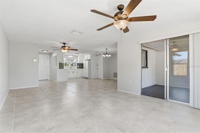 10521 OAK HILL DRIVE, Port Richey, FL 34668