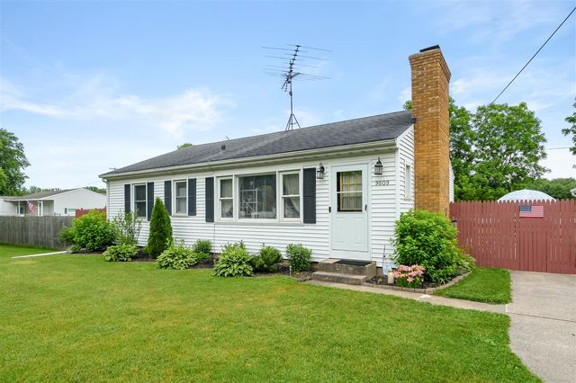 9809 S Sprinkle Road, Portage, MI 49002