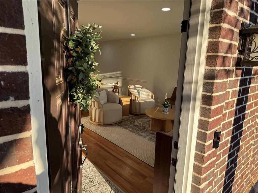 Image 5 of property listing at 3435 Palisade Lake Drive, Duluth, GA 30096