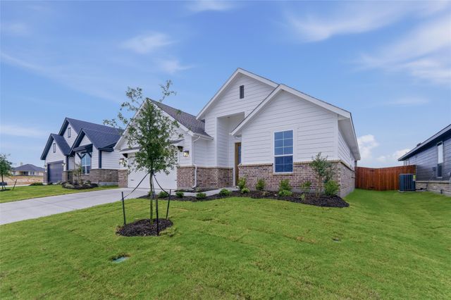 1329 Frio Drive, Springtown, TX 76082