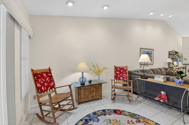 10039 Andrea Lane A, Boynton Beach, FL 33437
