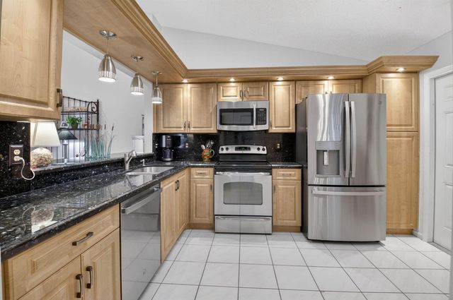 10039 Andrea Lane A, Boynton Beach, FL 33437