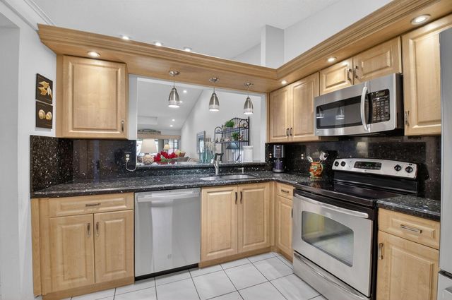 10039 Andrea Lane A, Boynton Beach, FL 33437