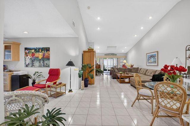 10039 Andrea Lane A, Boynton Beach, FL 33437