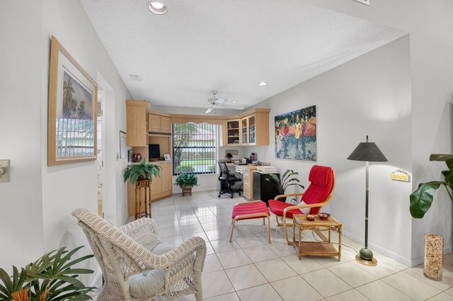 10039 Andrea Lane A, Boynton Beach, FL 33437