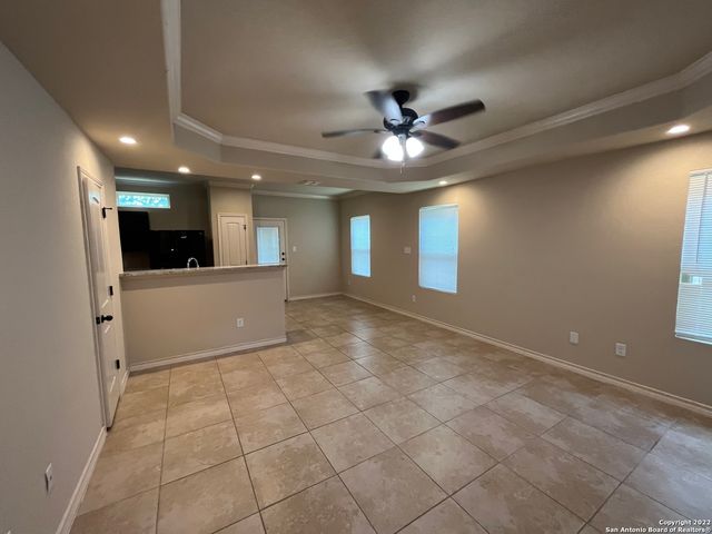 6618 Mia Way, San Antonio, TX 78233