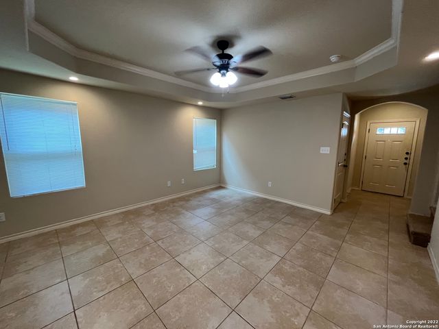 6618 Mia Way, San Antonio, TX 78233