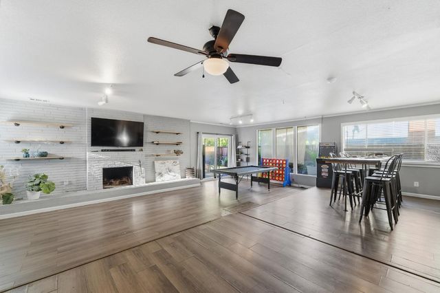 1225 Chehalem Dr, Modesto, CA 95350