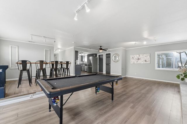 1225 Chehalem Dr, Modesto, CA 95350