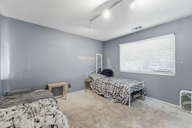 1225 Chehalem Dr, Modesto, CA 95350