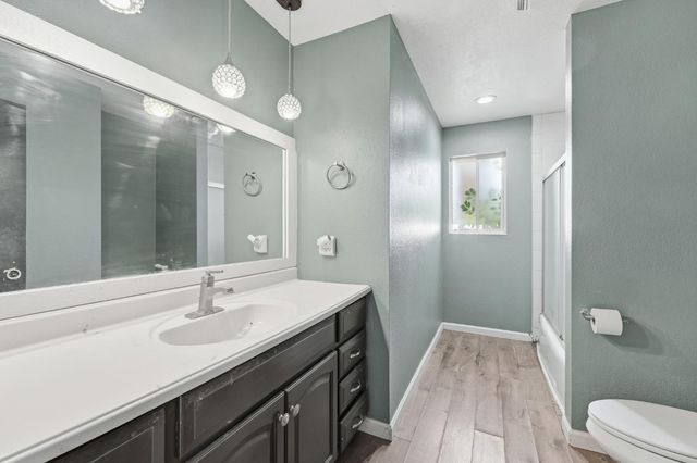 1225 Chehalem Dr, Modesto, CA 95350