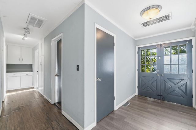 1225 Chehalem Dr, Modesto, CA 95350