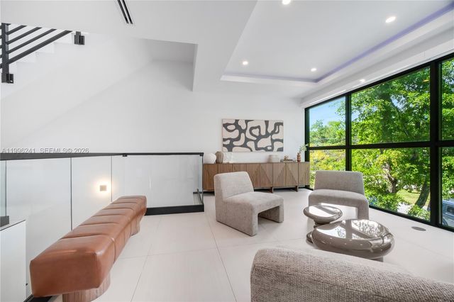 420 SW 15th Road 420, Miami, FL 33129